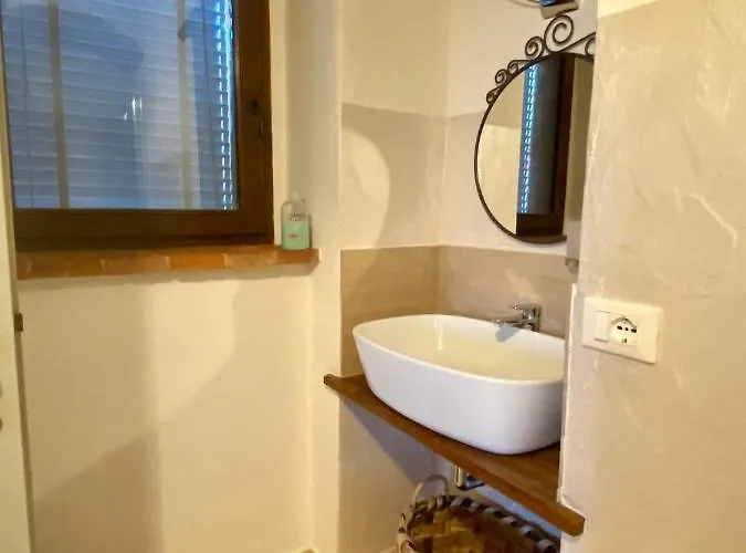 Podere Casella 팜스테이 *